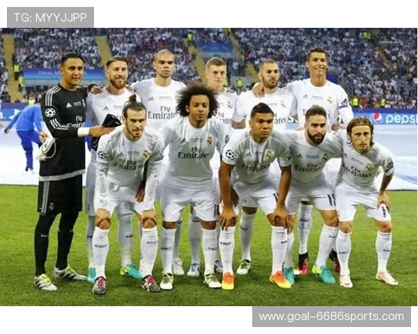 踢足球的球星们如何通过技术与努力成就辉煌职业生涯并影响全球足坛发展